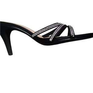⭐️❗️PRICE DROP❗️ Black Rhinestone Strappy Kitten Heel Sandals